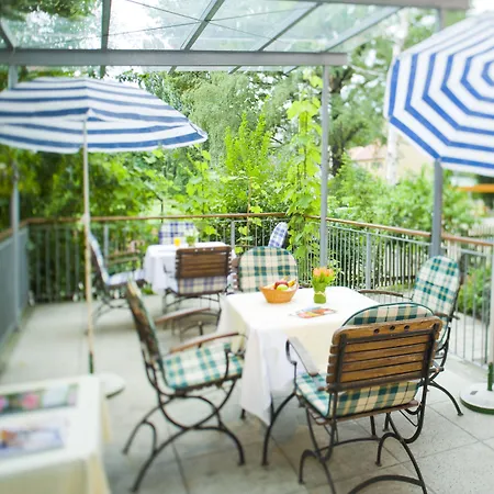 豪斯模本贾尼酒店 格拉茨