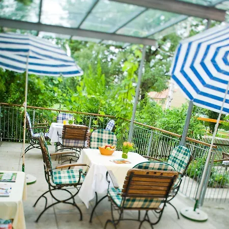 Haus Mobene - Garni 3*