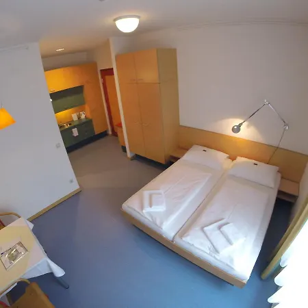 Haus Mobene - Garni Hotell Graz