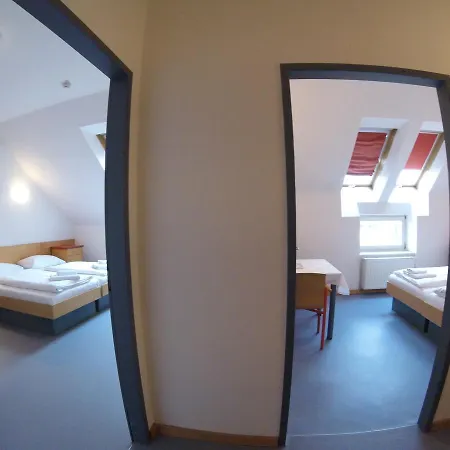Haus Mobene - Garni 3*