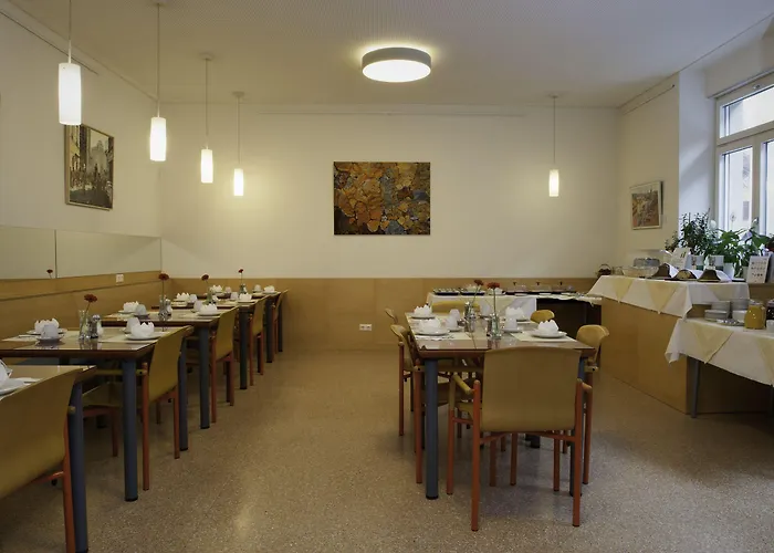 Отель Haus Mobene - Garni 3*