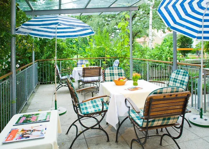 酒店 豪斯模本贾尼酒店 3*