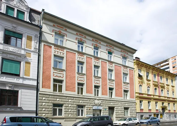 Haus Mobene - Garni Грац